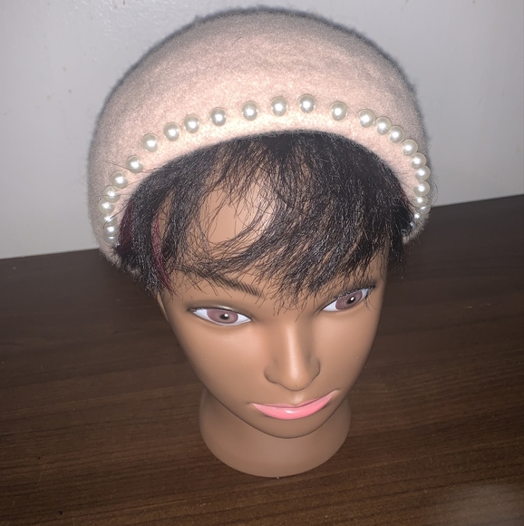 Beret Hat - Picture 2 of 3